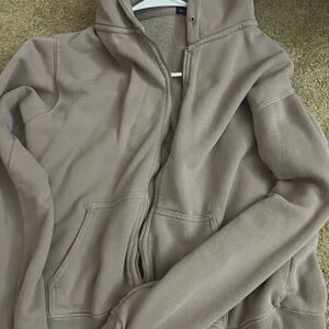 BRANDY MELVILLE LIMITED EDITION HOODIE